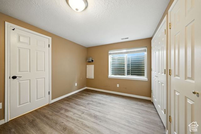 2343 W TEMPLE VIEW CIR, South Jordan, UT 84095