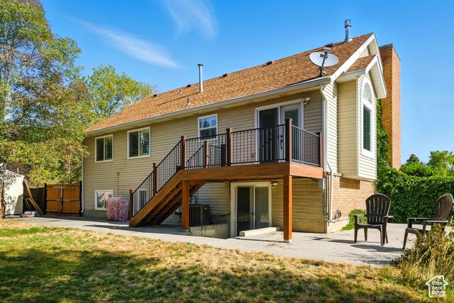 2343 W TEMPLE VIEW CIR, South Jordan, UT 84095