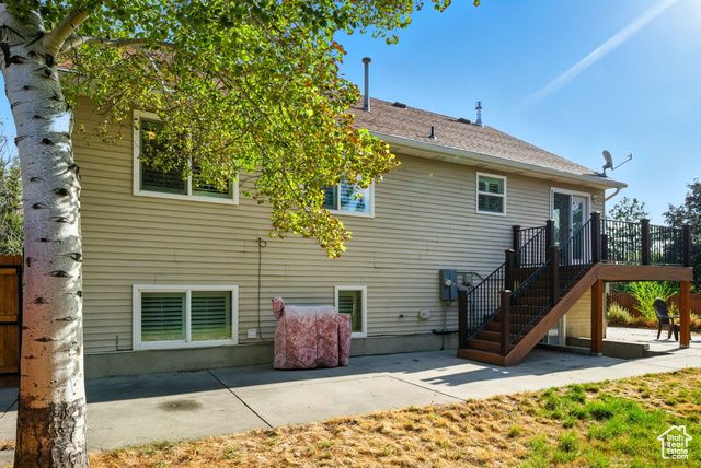 2343 W TEMPLE VIEW CIR, South Jordan, UT 84095