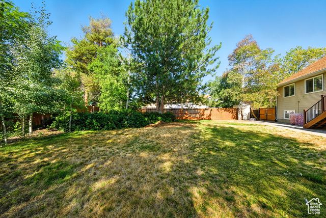 2343 W TEMPLE VIEW CIR, South Jordan, UT 84095