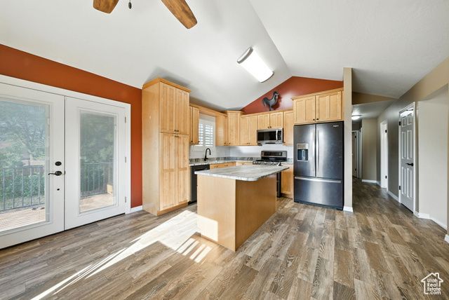 2343 W TEMPLE VIEW CIR, South Jordan, UT 84095