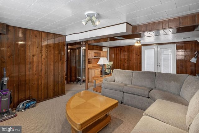 3555 READING CREST AVE, Reading, PA 19605