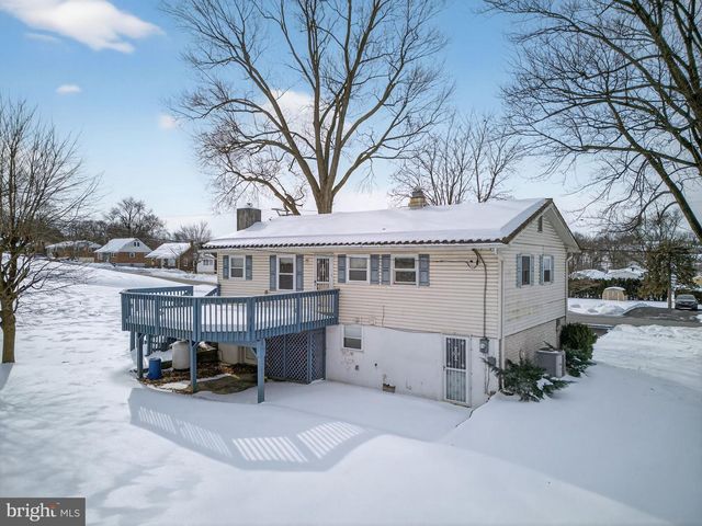 3555 READING CREST AVE, Reading, PA 19605