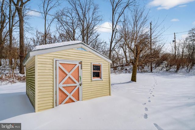 3555 READING CREST AVE, Reading, PA 19605