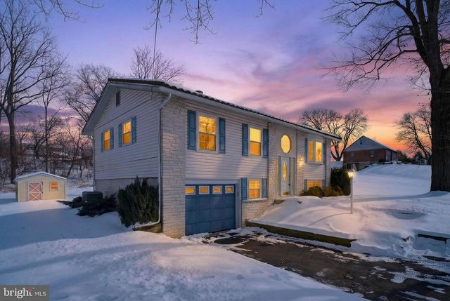 3555 READING CREST AVE, Reading, PA 19605