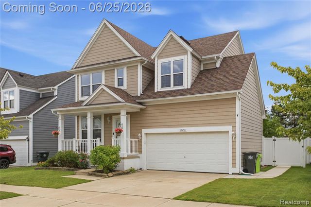 30498 Caroline Emily, New Baltimore, MI 48051