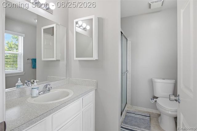 30498 Caroline Emily, New Baltimore, MI 48051