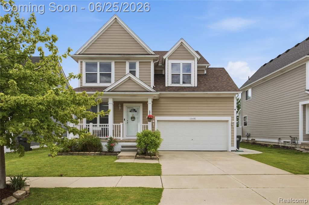30498 Caroline Emily, New Baltimore, MI 48051