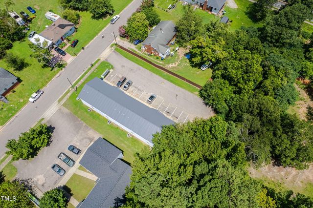 2911 Boone Trail, Raleigh, NC 27610