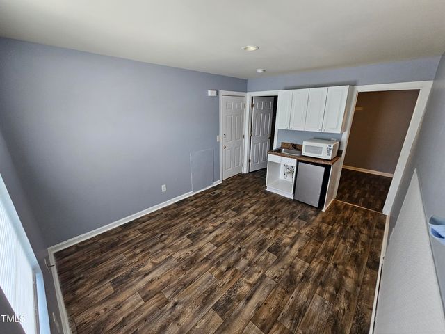 2911 Boone Trail, Raleigh, NC 27610