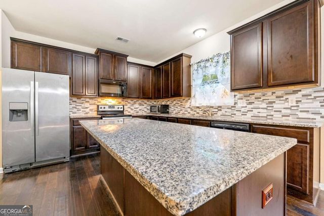1347 Balvaird Drive, Lawrenceville, GA 30045