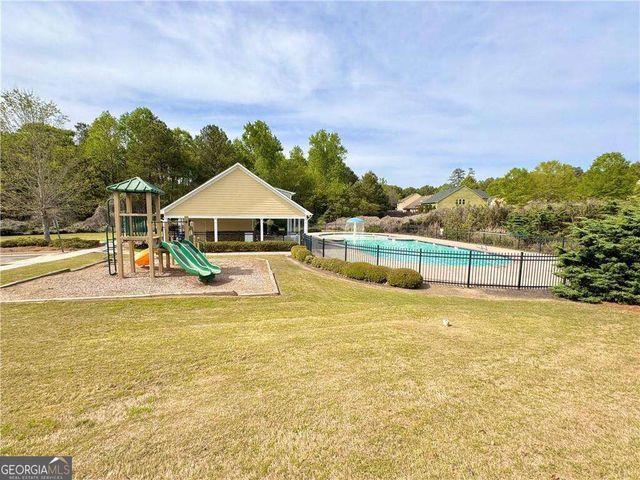 1347 Balvaird Drive, Lawrenceville, GA 30045