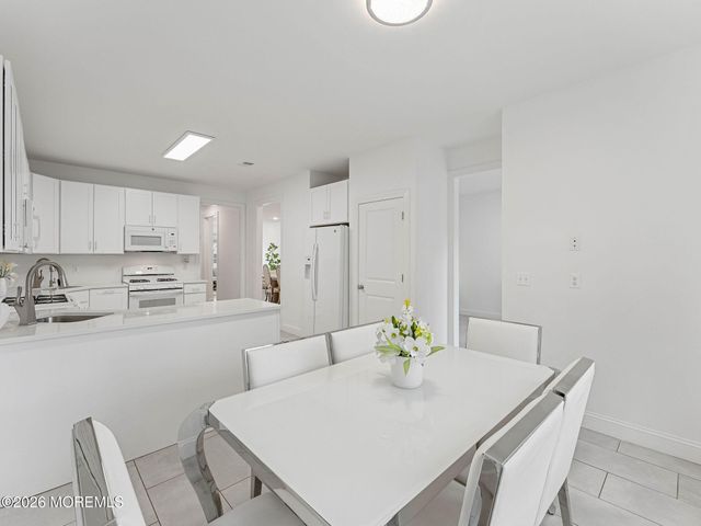 64 Sanz Town Road, Lakewood, NJ 08701