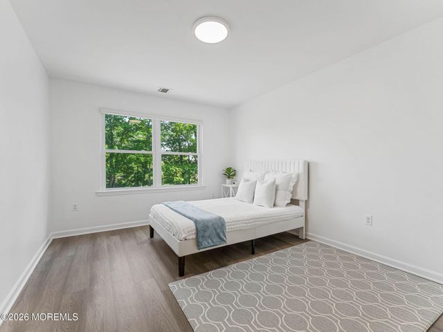 64 Sanz Town Road, Lakewood, NJ 08701