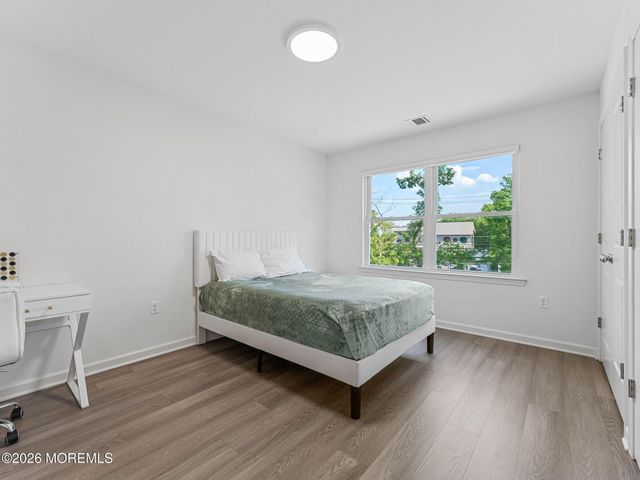 64 Sanz Town Road, Lakewood, NJ 08701