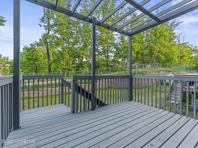 64 Sanz Town Road, Lakewood, NJ 08701