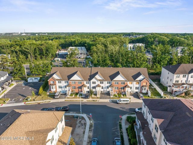 64 Sanz Town Road, Lakewood, NJ 08701