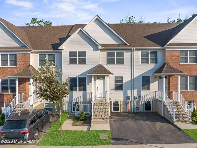 64 Sanz Town Road, Lakewood, NJ 08701