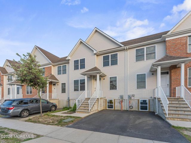 64 Sanz Town Road, Lakewood, NJ 08701