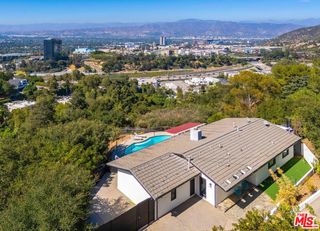3201 Bonnie Hill Drive, Los Angeles, CA 90068