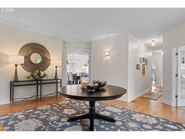 1423 Nw DEERFERN St, Camas, WA 98607