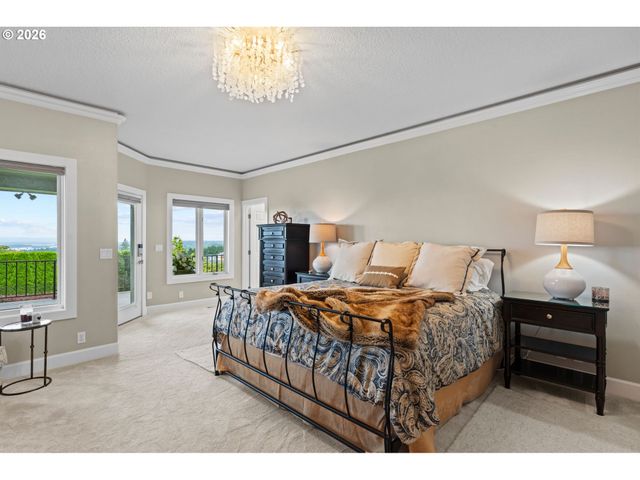 1423 Nw DEERFERN St, Camas, WA 98607