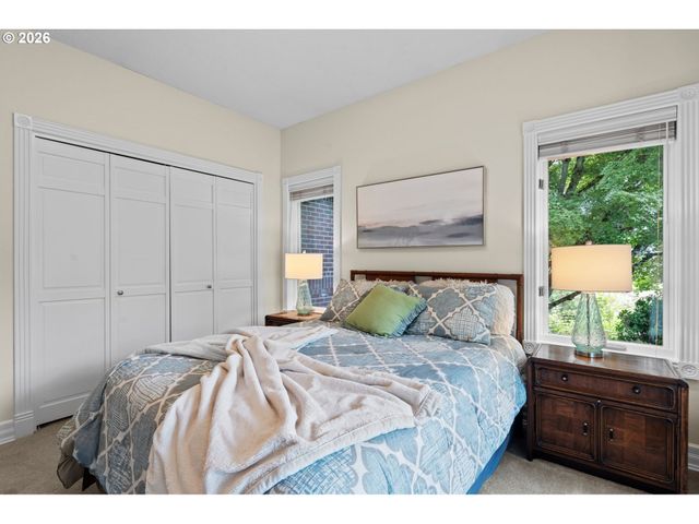 1423 Nw DEERFERN St, Camas, WA 98607