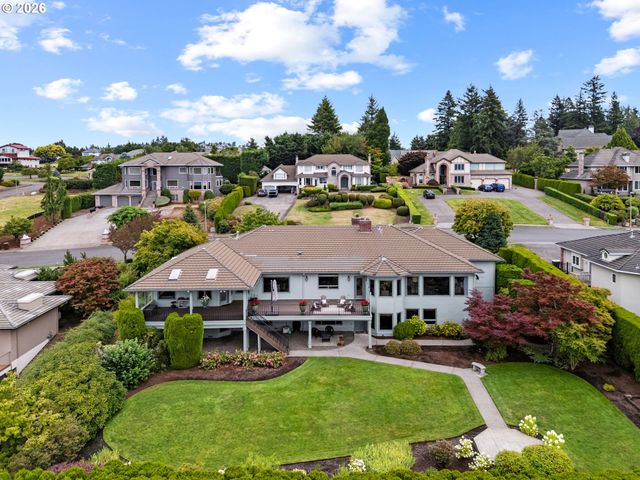 1423 Nw DEERFERN St, Camas, WA 98607
