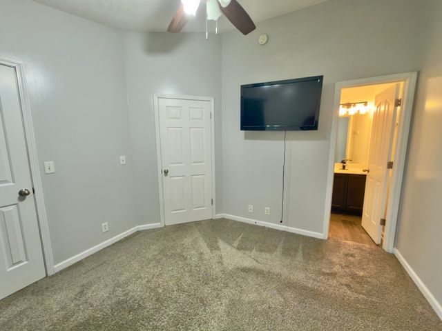 1307 Amsterdam Ct, Murfreesboro, TN 37130