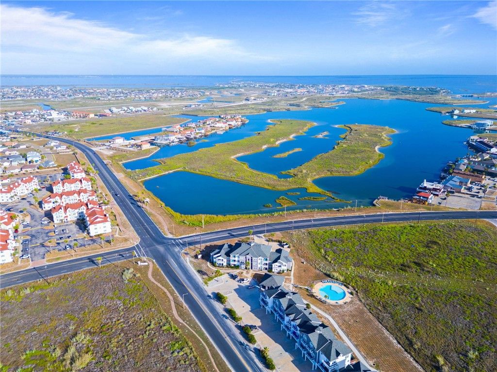 14802 Whitecap Blvd 3-106, Corpus Christi, TX 78418 — photo 3