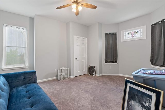 118 Stewart Ave, Carrick, PA 15227