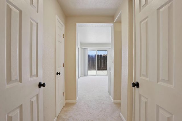 308 Ashford Ave, Manteca, CA 95337