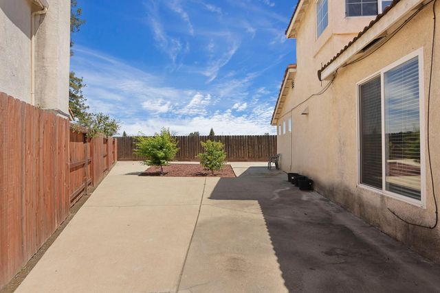 308 Ashford Ave, Manteca, CA 95337