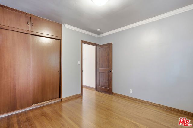 13800 Erwin Street, Los Angeles, CA 91401
