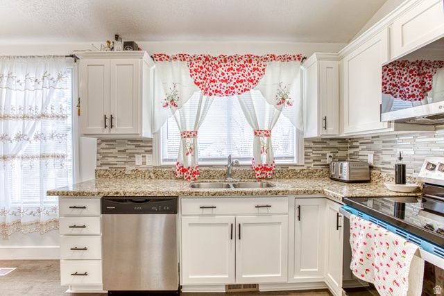 1735 W DALE RIDGE AVE, Salt Lake City, UT 84116