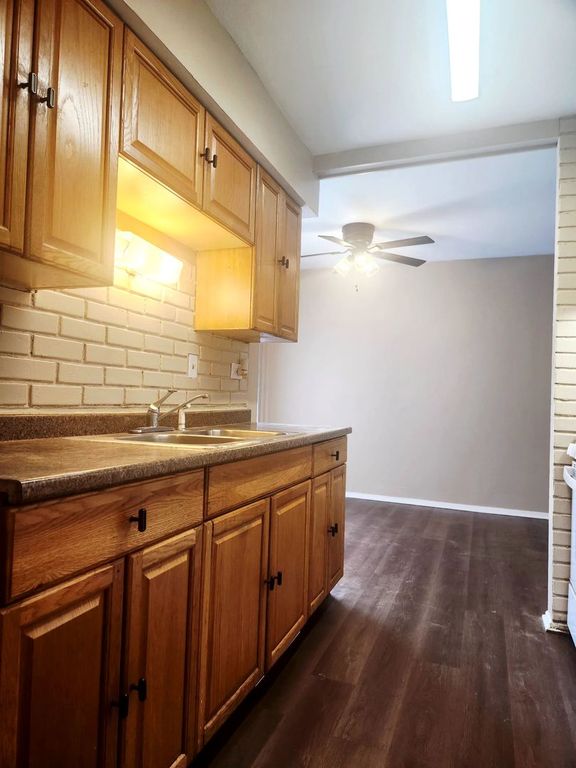 3152 Medford Court 3152, Streamwood, IL 60107 — photo 5