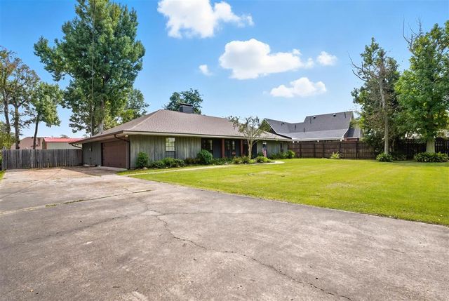 3635 Arvilla Lane, Lake Charles, LA 70605