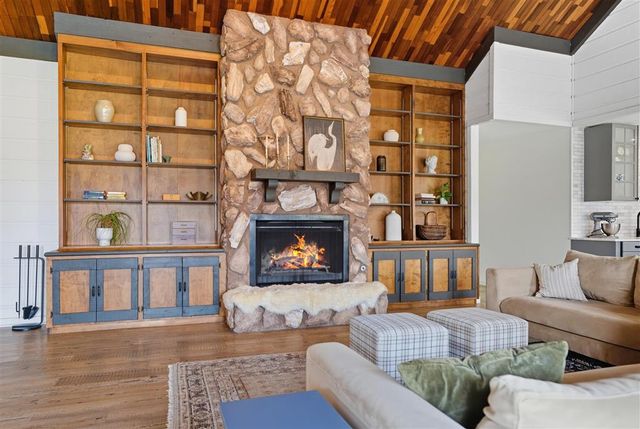 3635 Arvilla Lane, Lake Charles, LA 70605