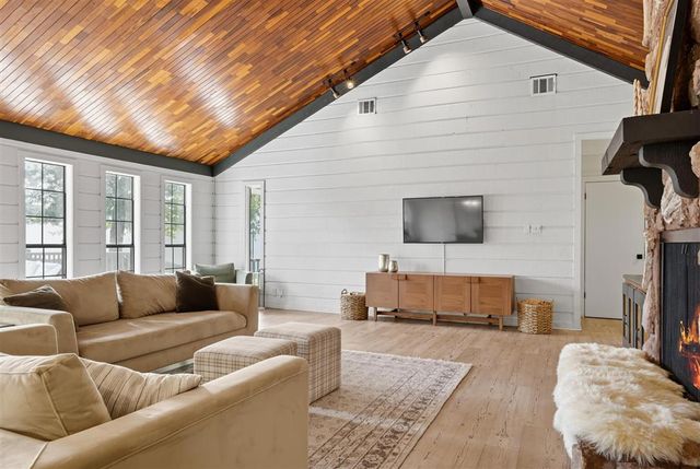 3635 Arvilla Lane, Lake Charles, LA 70605