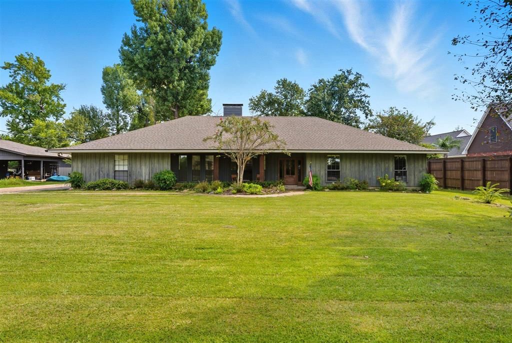 3635 Arvilla Lane, Lake Charles, LA 70605