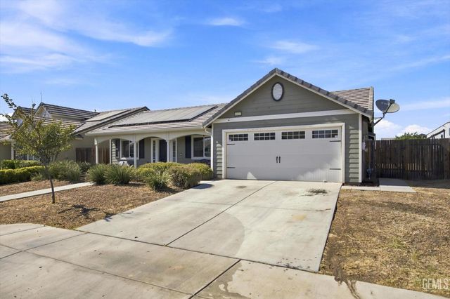 6014 Samuelson Street, Bakersfield, CA 93313