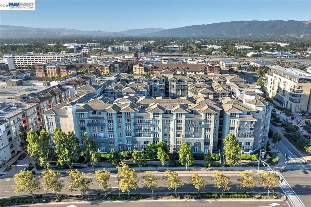 Image 2 of property listing at 5501 De Marcus Blvd 415, Dublin, CA 94568