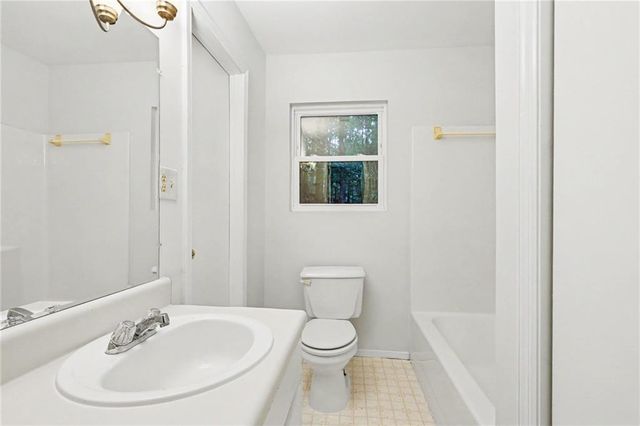 784 Beaver Lake Drive, Ellijay, GA 30540