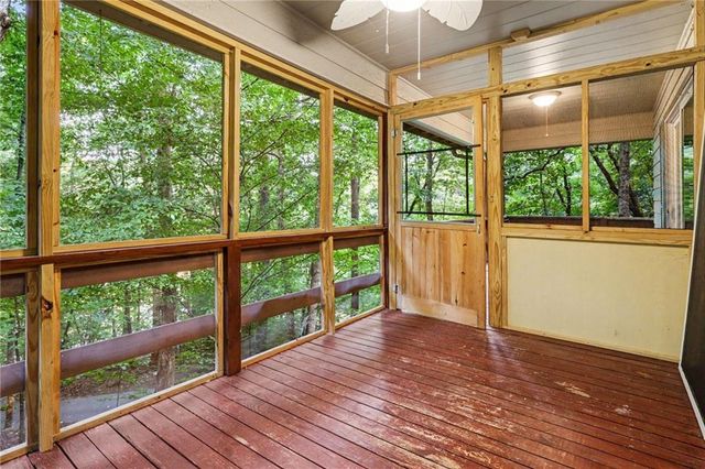 784 Beaver Lake Drive, Ellijay, GA 30540