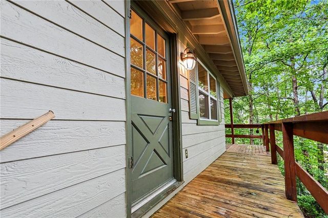 784 Beaver Lake Drive, Ellijay, GA 30540
