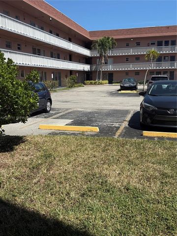 18555 NE 14th Avenue 502B, Miami, FL 33179