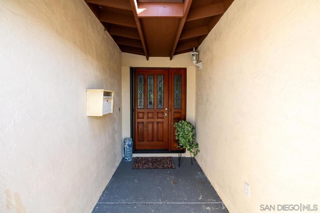 4241 Mount Hukee Avenue, San Diego, CA 92117 — photo 4