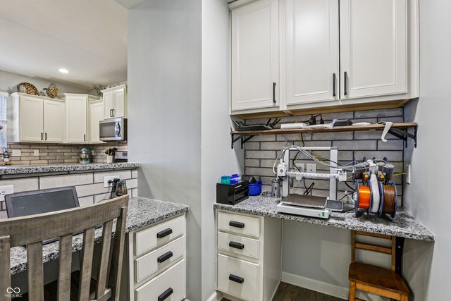 5473 Crowley Parkway, Whitestown, IN 46075