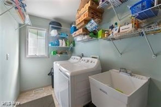 603 S Raccoon Road 9, Austintown, OH 44515