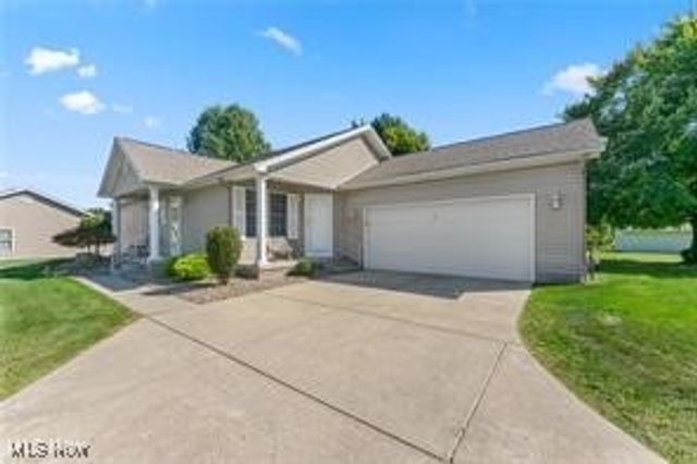 603 S Raccoon Road 9, Austintown, OH 44515